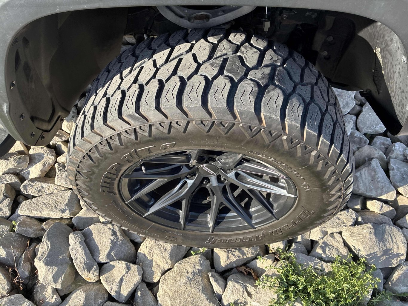 2021 Ram 1500 TRX LEVEL 2 TOW CARBON SAFETY H/K PANO