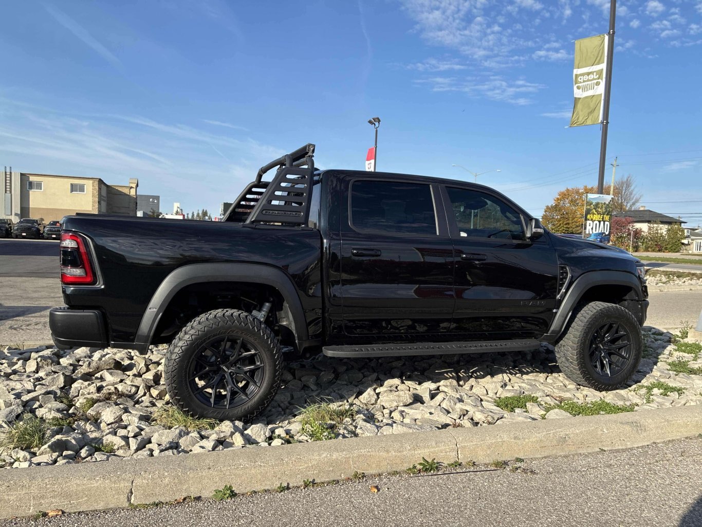 2021 Ram 1500 TRX LEVEL 2 TOW CARBON SAFETY H/K PANO