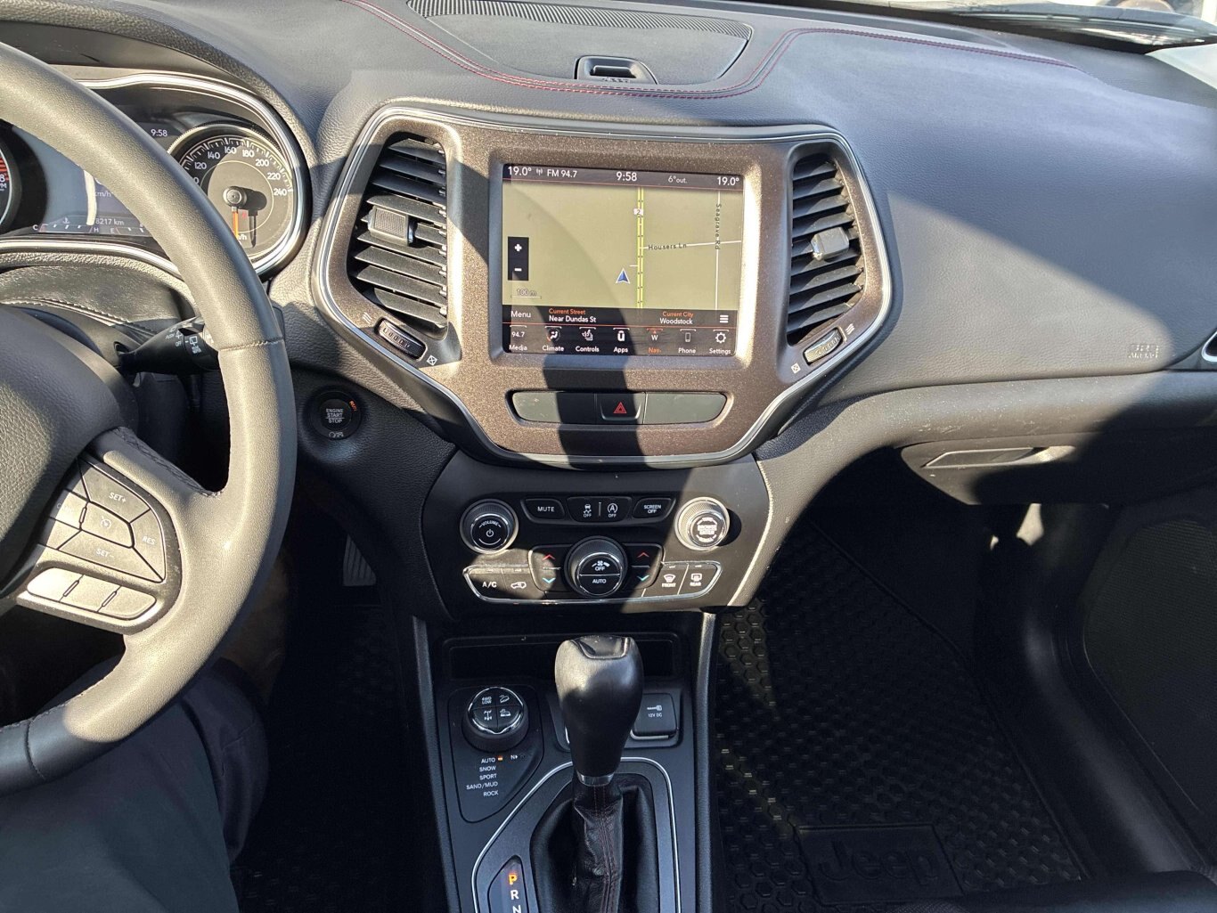 2022 Jeep Cherokee TRAILHAWK ELITE PANO TOW 4X4 CAR PLAY