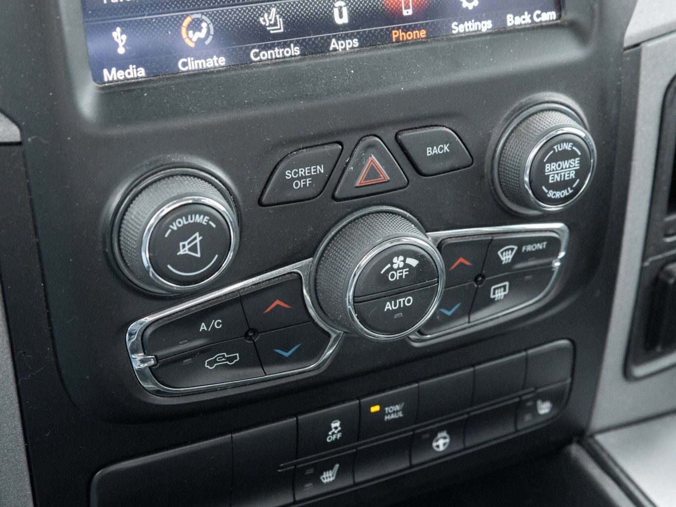 2021 Ram 1500 HEMI CREW 4X4 LEATHER SPECIAL PURCHASE