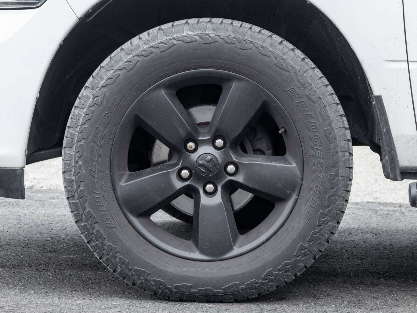 2021 Ram 1500 HEMI CREW 4X4 LEATHER SPECIAL PURCHASE