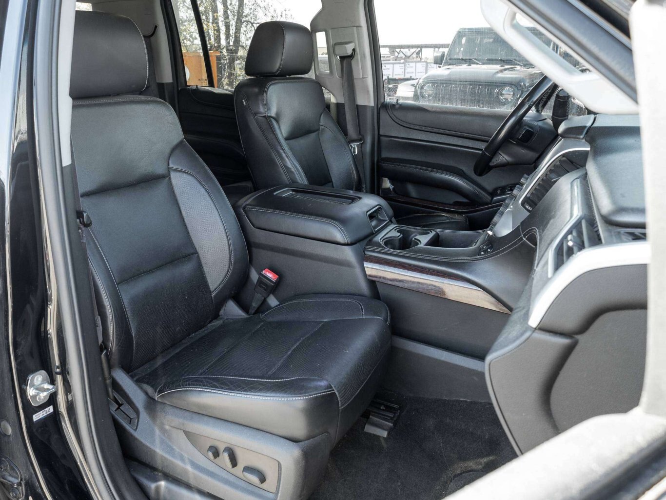 2016 GMC Yukon SLT LEATHER RUNS WELL SOLD AS IS AS TRADED