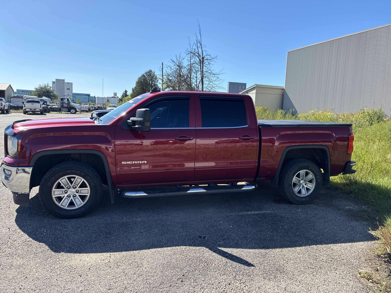 2018 GMC Sierra 1500 SLE POWER/ HEATED SEATS TECH PKG SUPER CLEAN