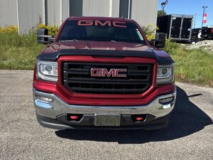 2018 GMC Sierra 1500 SLE POWER/ HEATED SEATS TECH PKG SUPER CLEAN