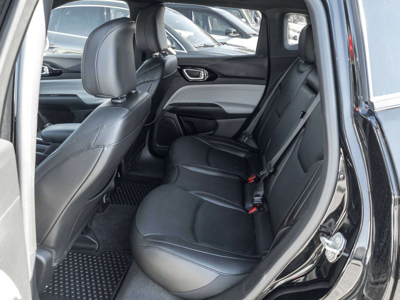 2024 Jeep Compass LIMITED BLIND SPOT POWER DOORS KEYLESS ENTRY