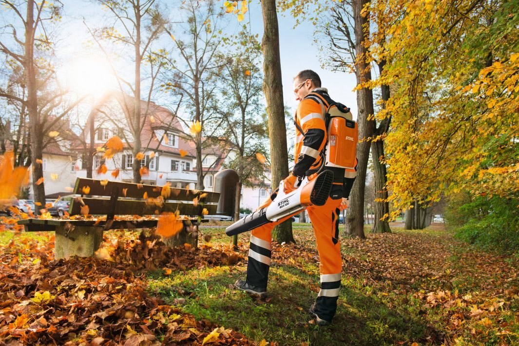 STIHL BGA 100 48660115902