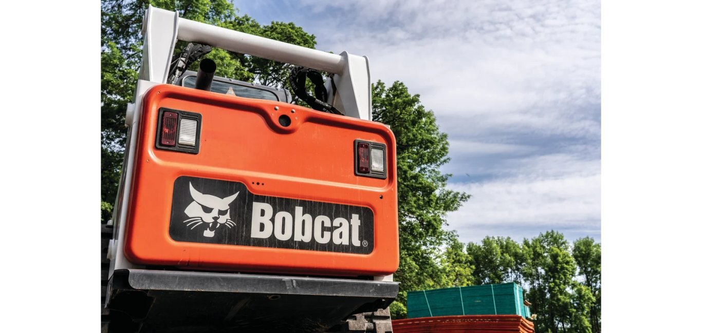 Bobcat T650 Compact Track Loader