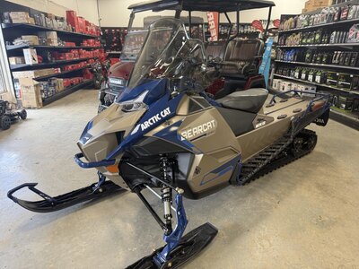 2027 Bearcat 858 LT EPS 153 x 1.6 W/G8 Display