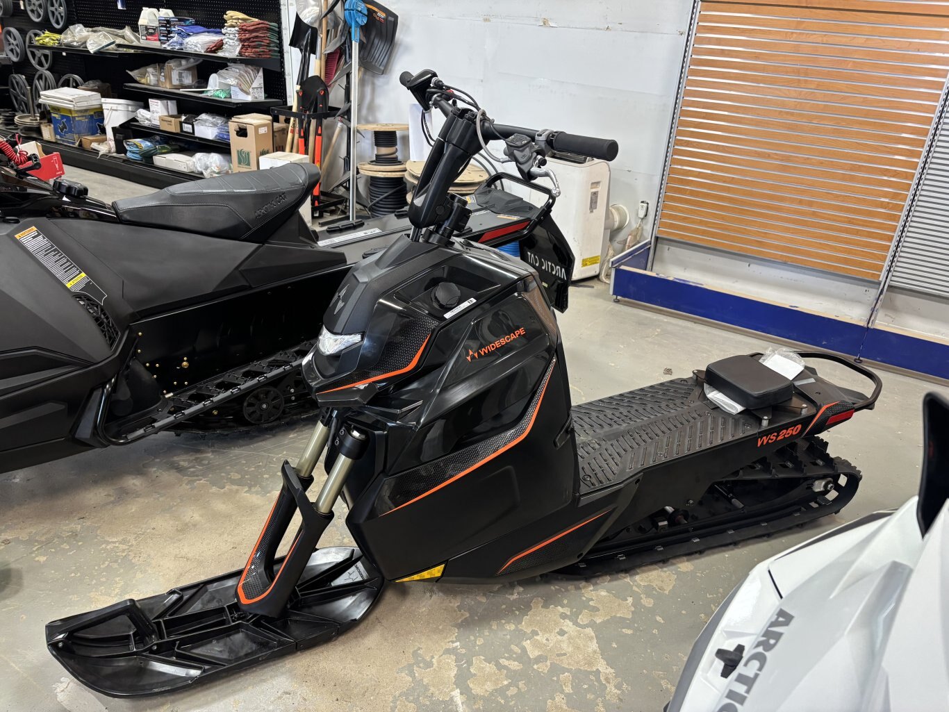 2024 Widescape WS250
