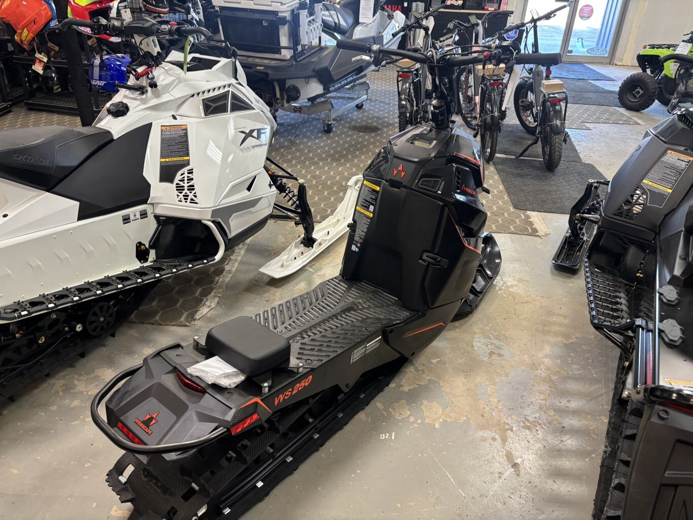 2024 Widescape WS250