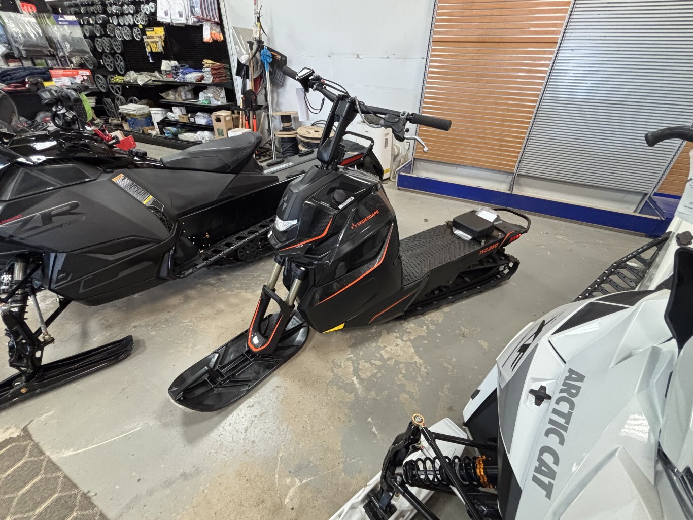 2024 WIDESCAPE WS250