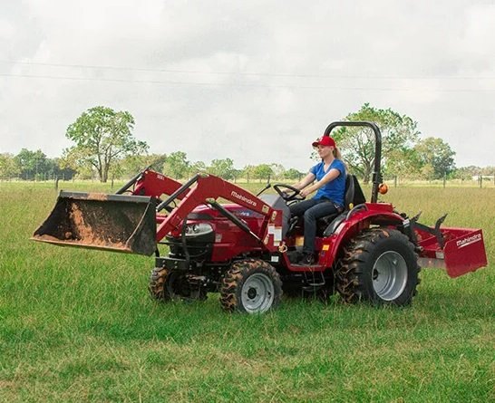 Mahindra 1626 HST