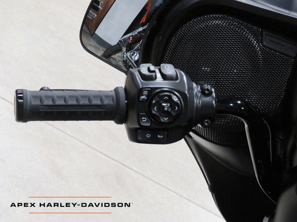 2025 Harley Davidson FLHXU Street Glide Ultra