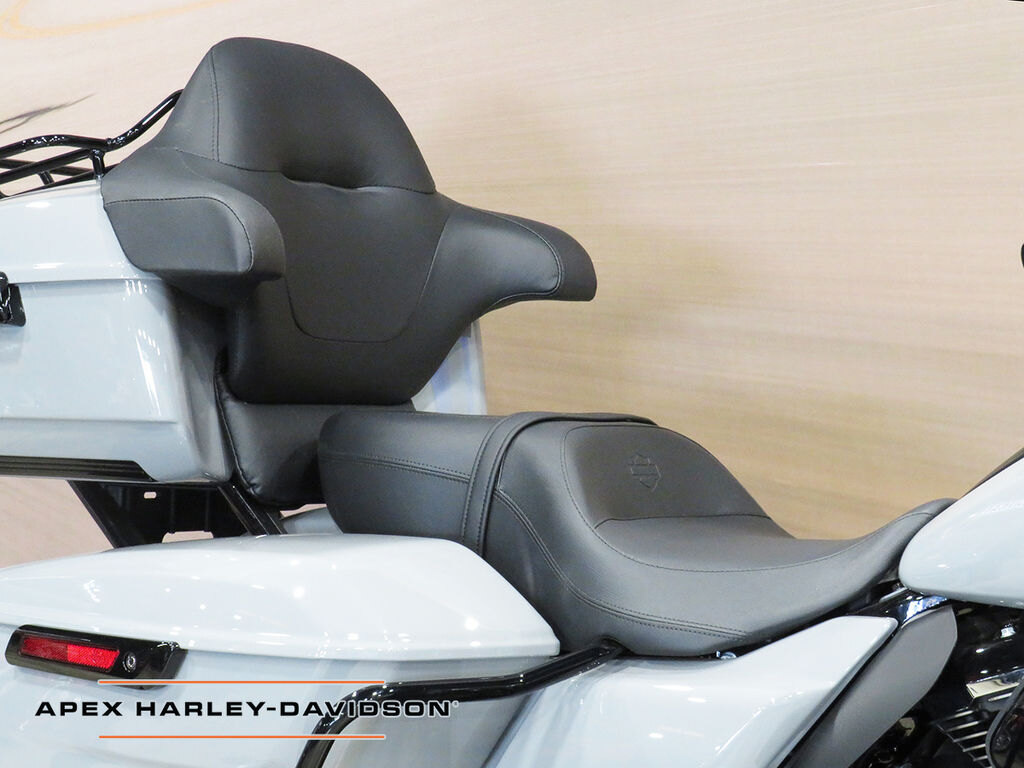 2025 Harley Davidson FLHXU Street Glide Ultra