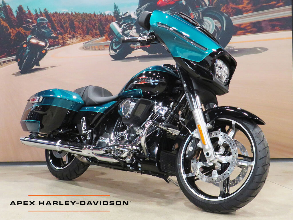 2026 Harley-Davidson FLHX - Street Glide