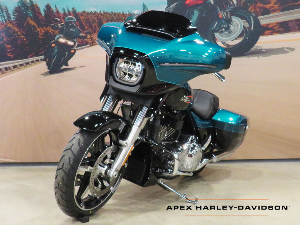 2026 Harley-Davidson FLHX - Street Glide