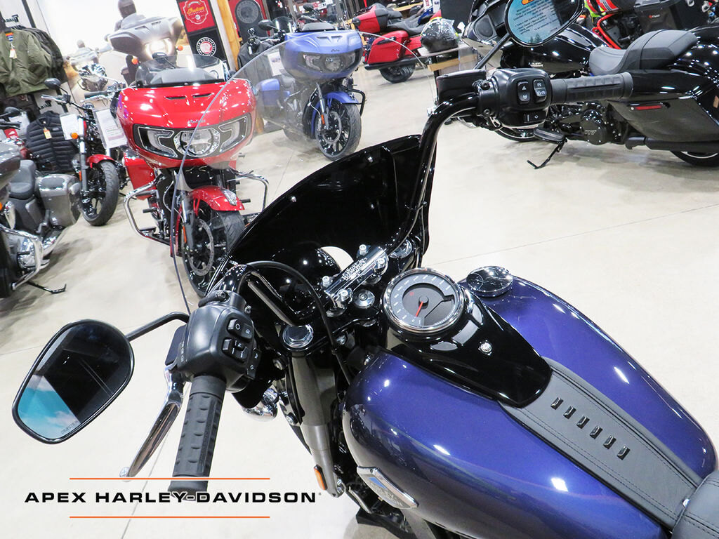 2026 Harley Davidson FLHC Heritage Classic