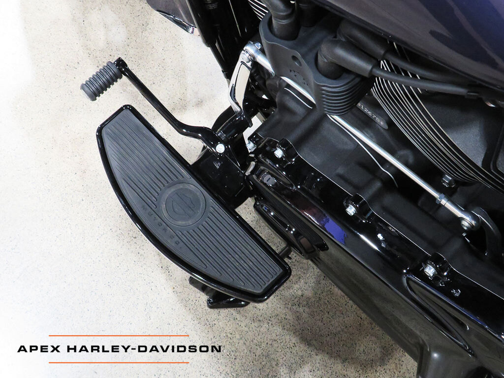 2026 Harley Davidson FLHC Heritage Classic
