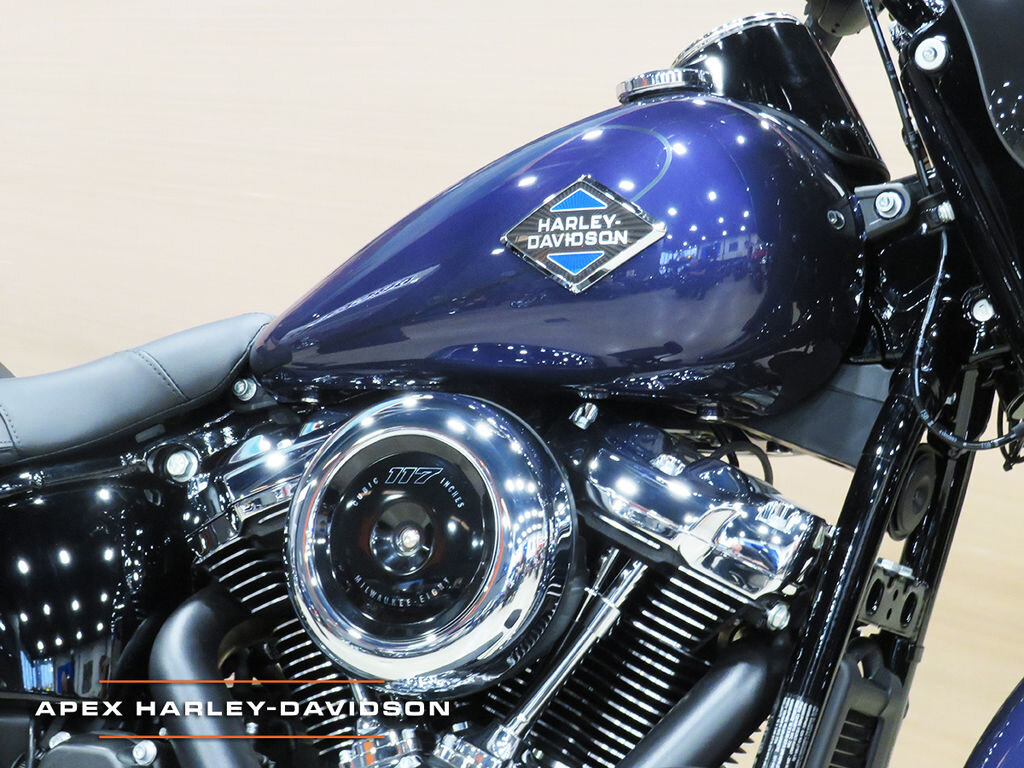 2026 Harley Davidson FLHC Heritage Classic