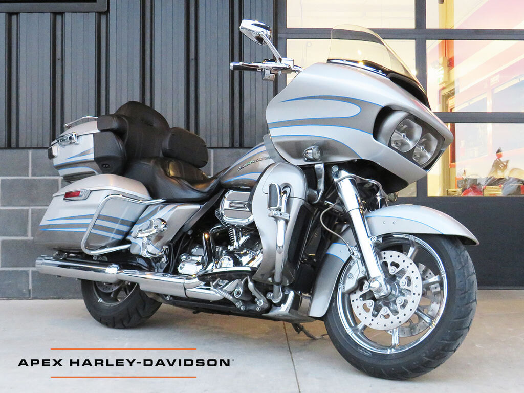 2016 Harley Davidson FLTRUSE CVO Road Glide Ultra