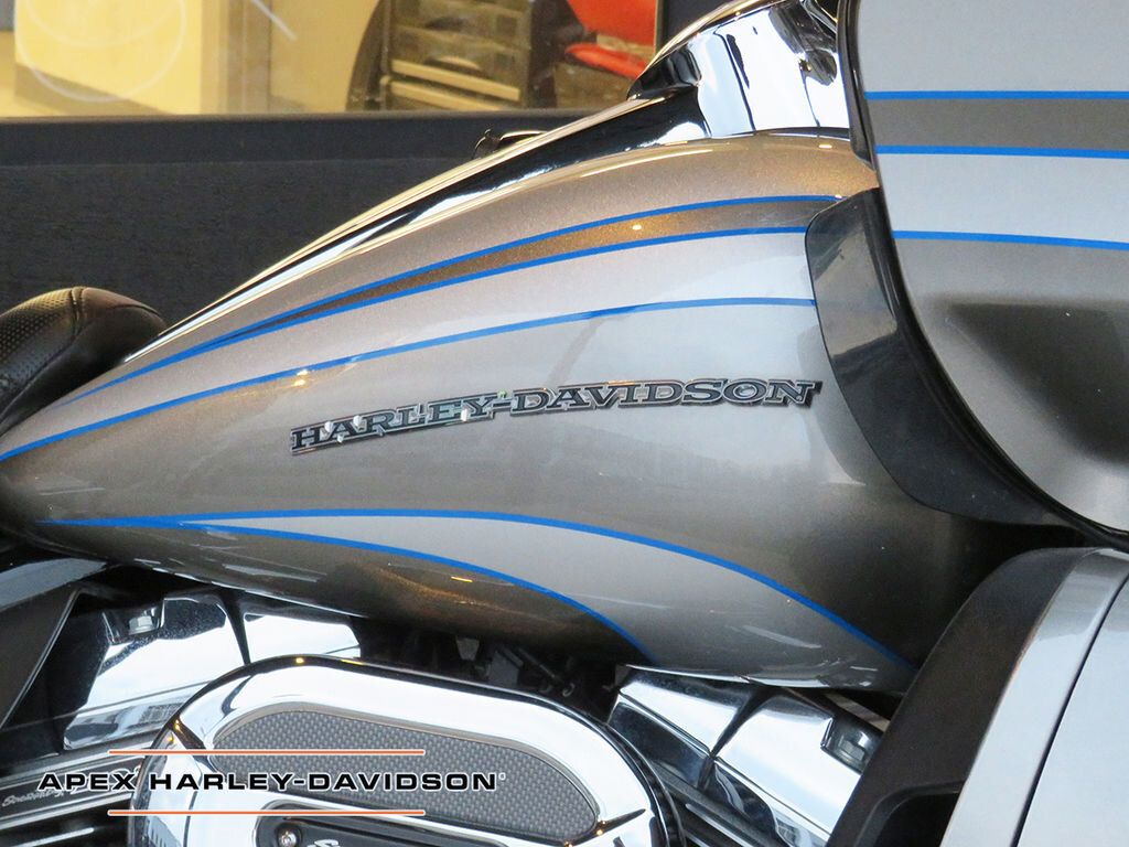 2016 Harley Davidson FLTRUSE CVO Road Glide Ultra