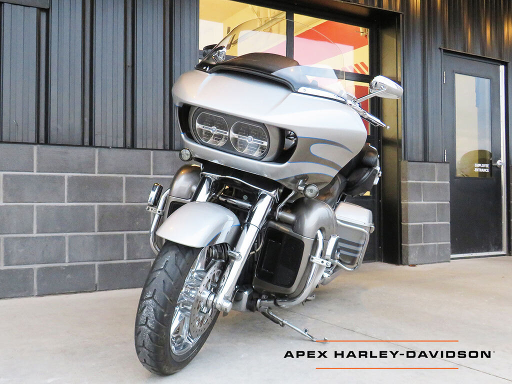 2016 Harley Davidson FLTRUSE CVO Road Glide Ultra