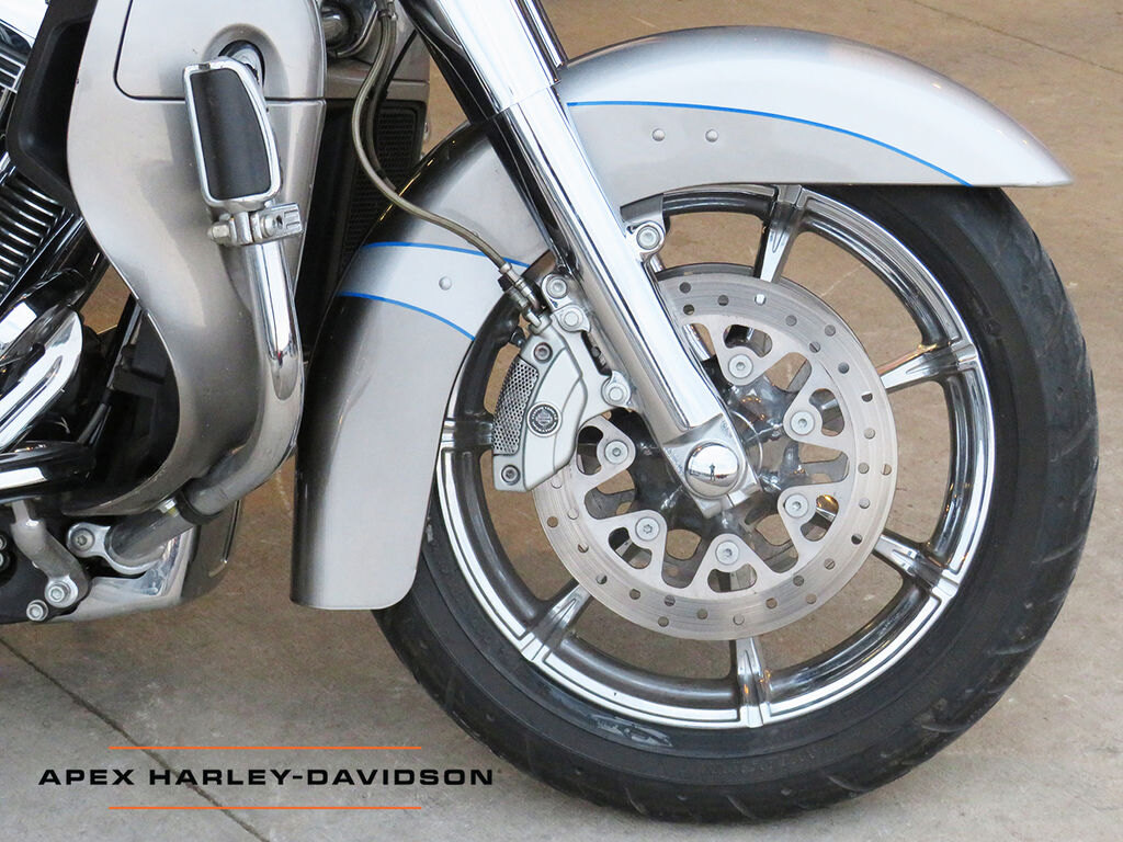 2016 Harley Davidson FLTRUSE CVO Road Glide Ultra