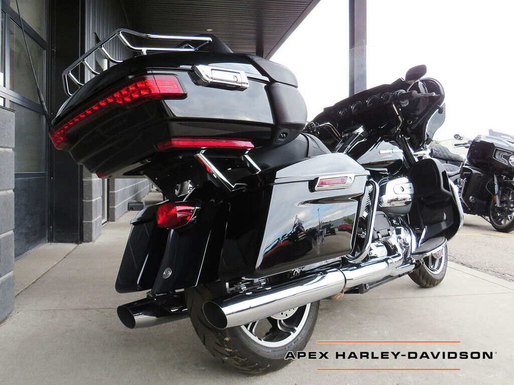2022 Harley Davidson FLHTK Ultra Limited