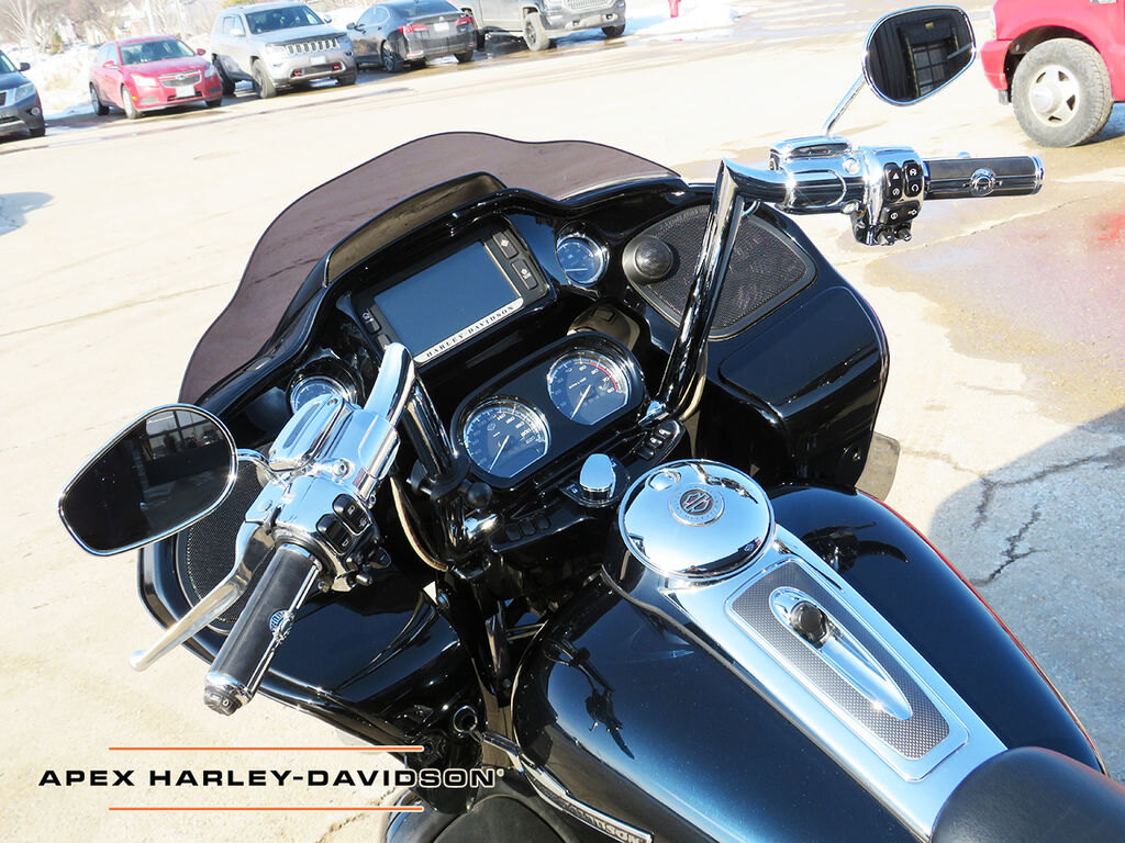 2015 Harley Davidson FLTRUSE CVO Road Glide Ultra