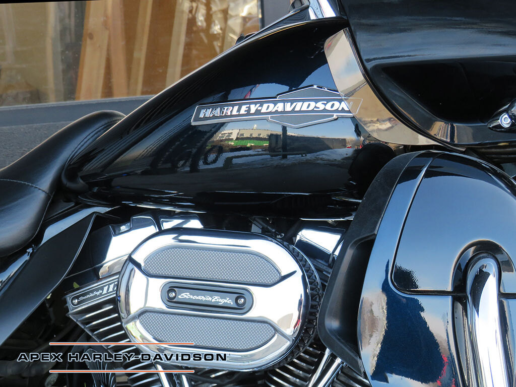 2015 Harley Davidson FLTRUSE CVO Road Glide Ultra
