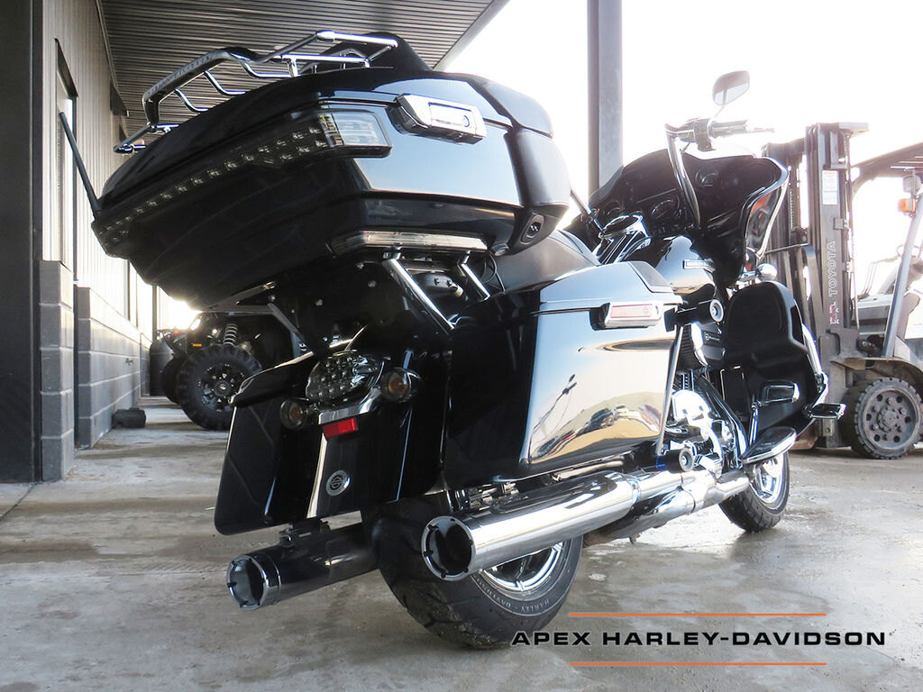 2015 Harley Davidson FLTRUSE CVO Road Glide Ultra