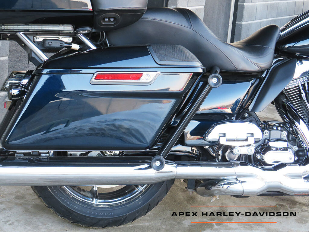 2015 Harley Davidson FLTRUSE CVO Road Glide Ultra