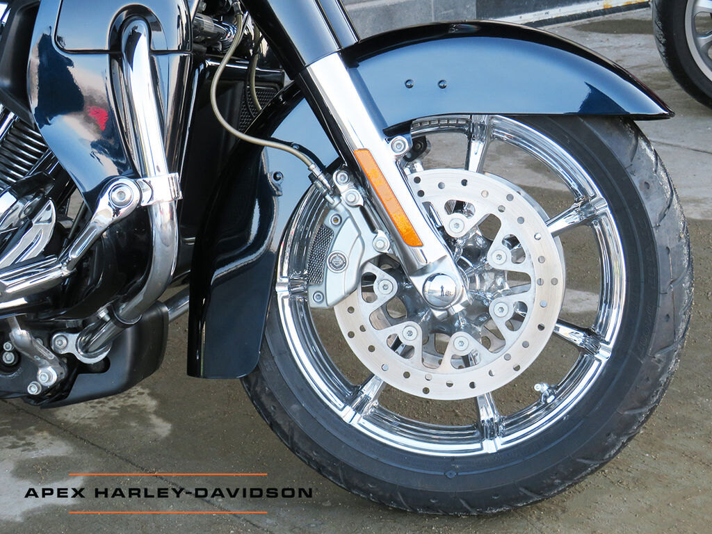2015 Harley Davidson FLTRUSE CVO Road Glide Ultra