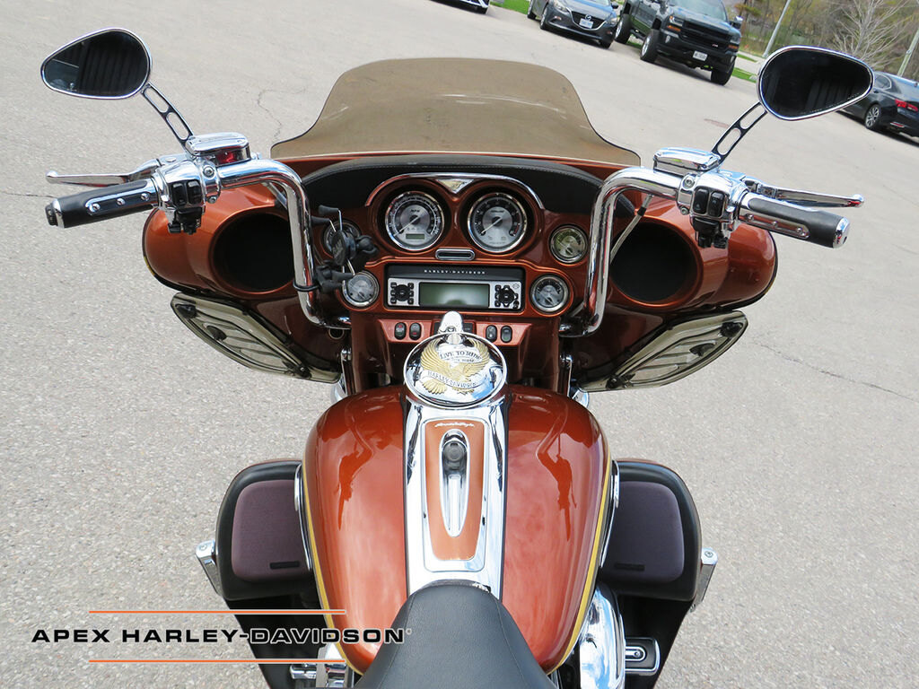 2008 Harley Davidson FLHTCUSE3 CVO Screamin' Eagle Ultra Classic