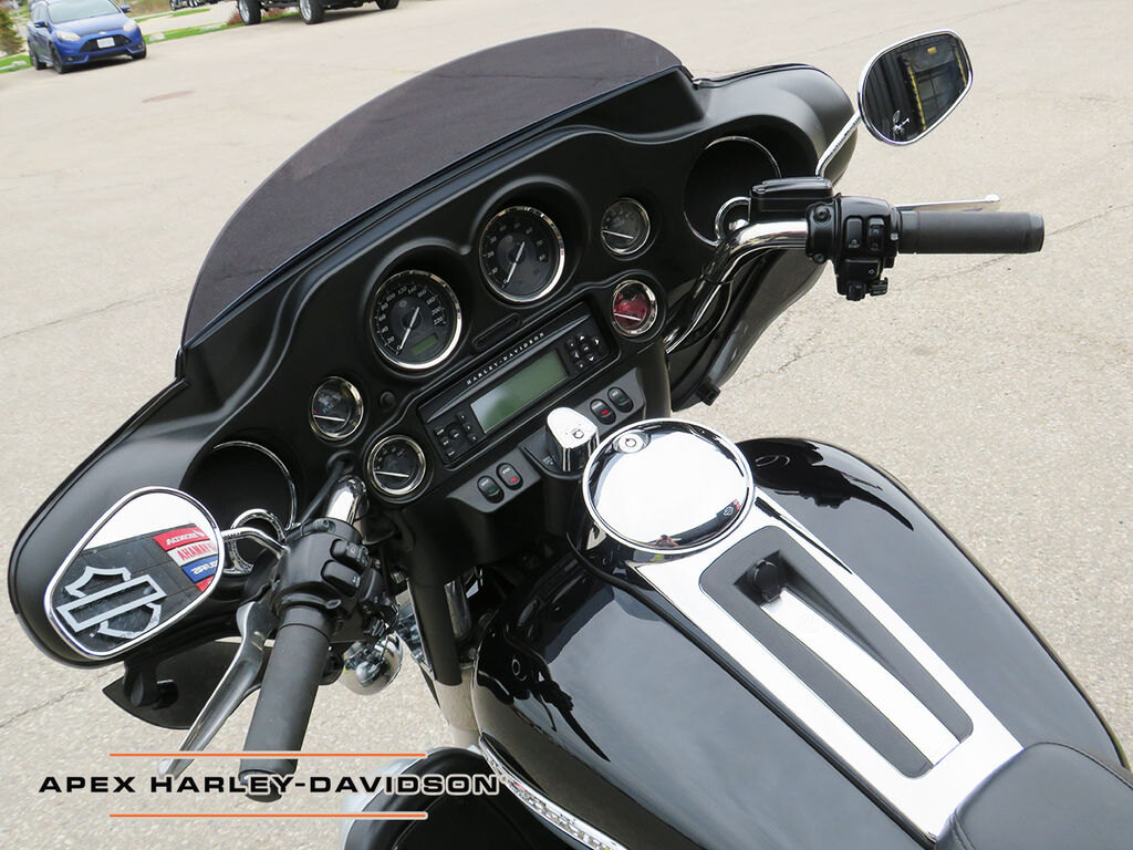 2012 Harley Davidson FLHTK Electra Glide Ultra Limited