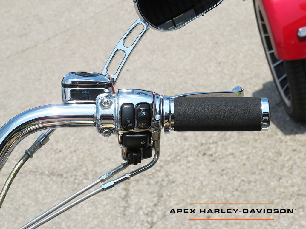 2003 Harley Davidson FLHRSE5 CVO Road King 100th Anniversary