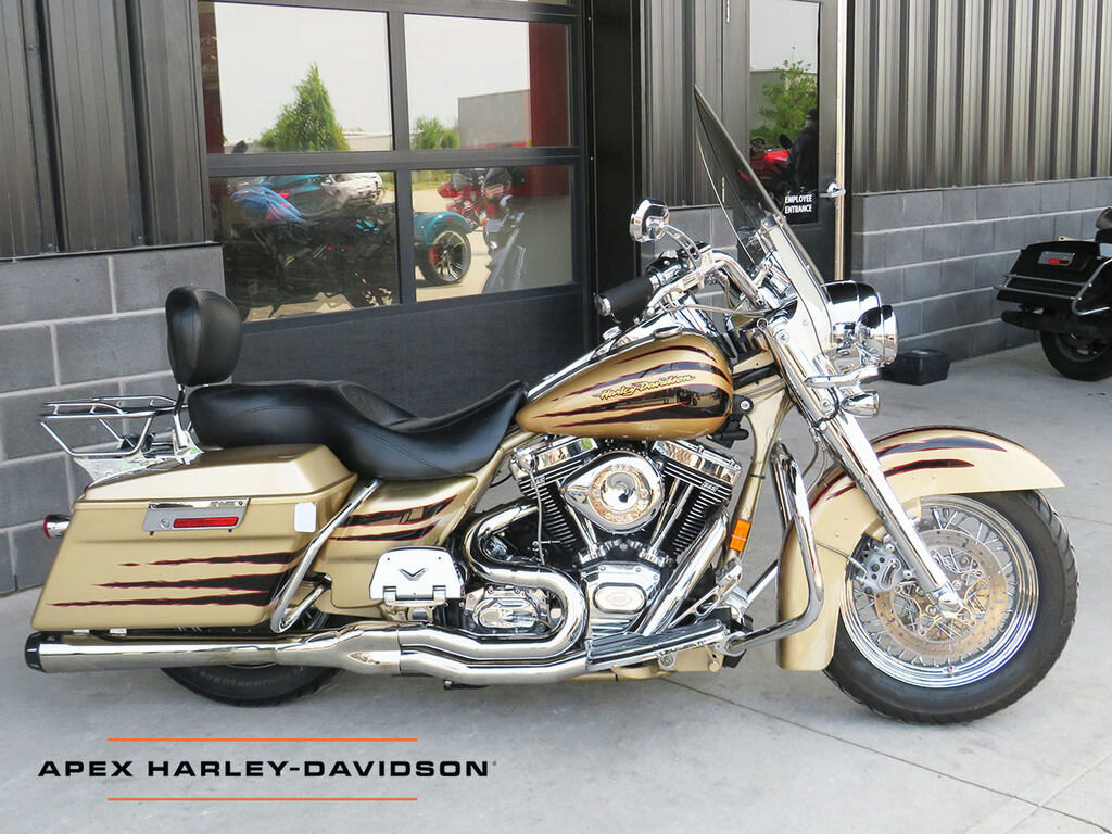 2003 Harley Davidson FLHRSE5 CVO Road King 100th Anniversary