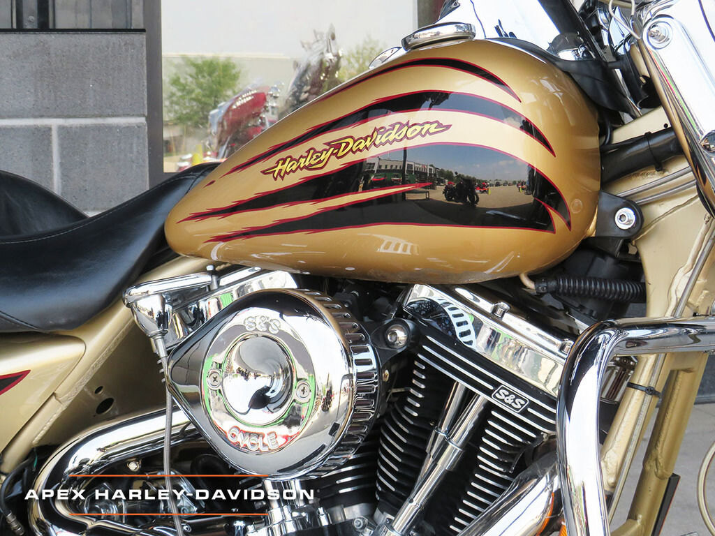 2003 Harley Davidson FLHRSE5 CVO Road King 100th Anniversary