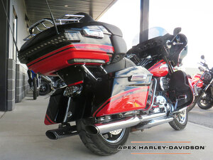 2016 Harley Davidson FLHTKSE CVO Limited