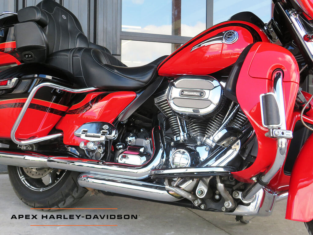 2016 Harley Davidson FLHTKSE CVO Limited
