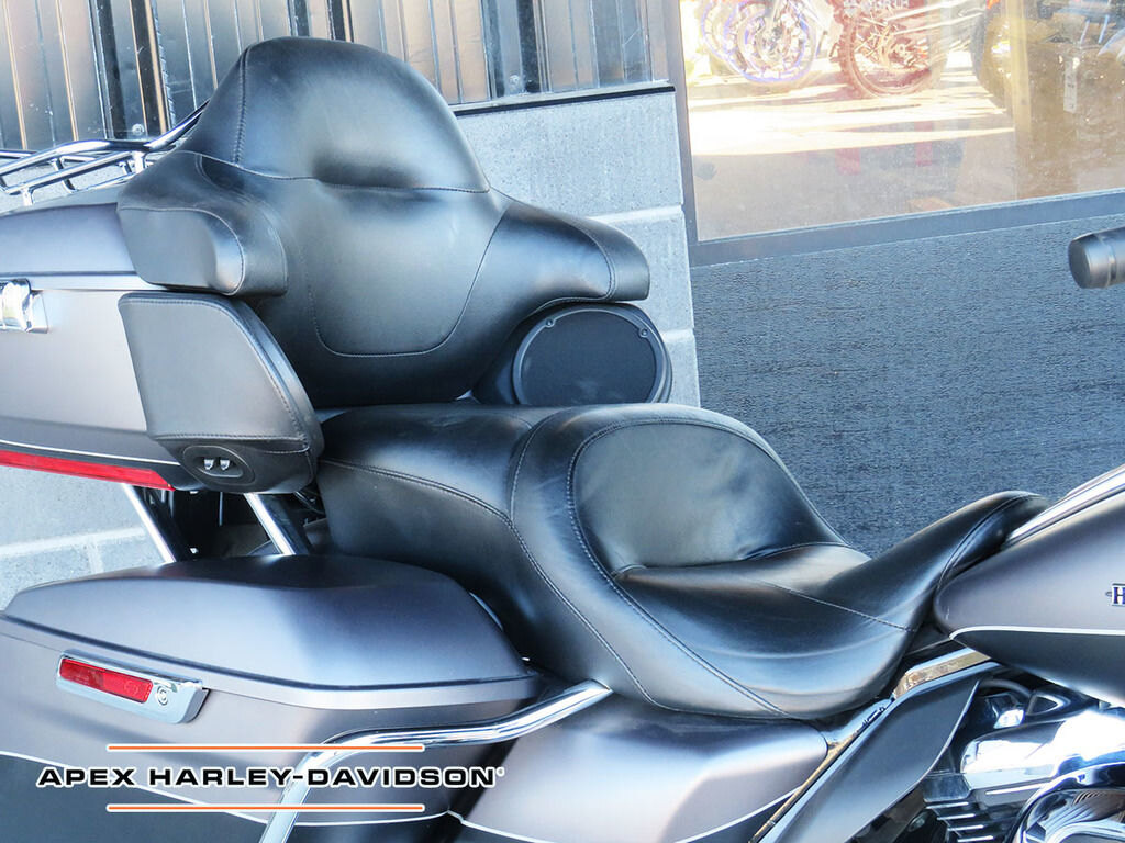 2017 Harley Davidson FLHTK Ultra Limited