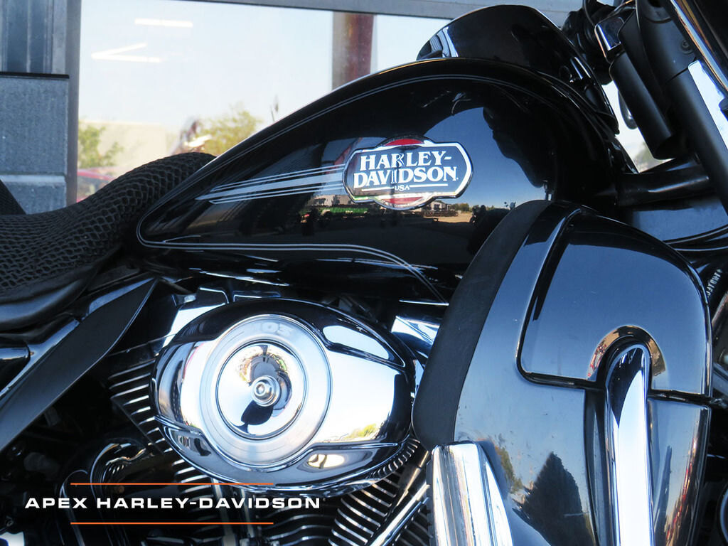 2013 Harley Davidson FLHTCU Electra Glide Ultra Classic