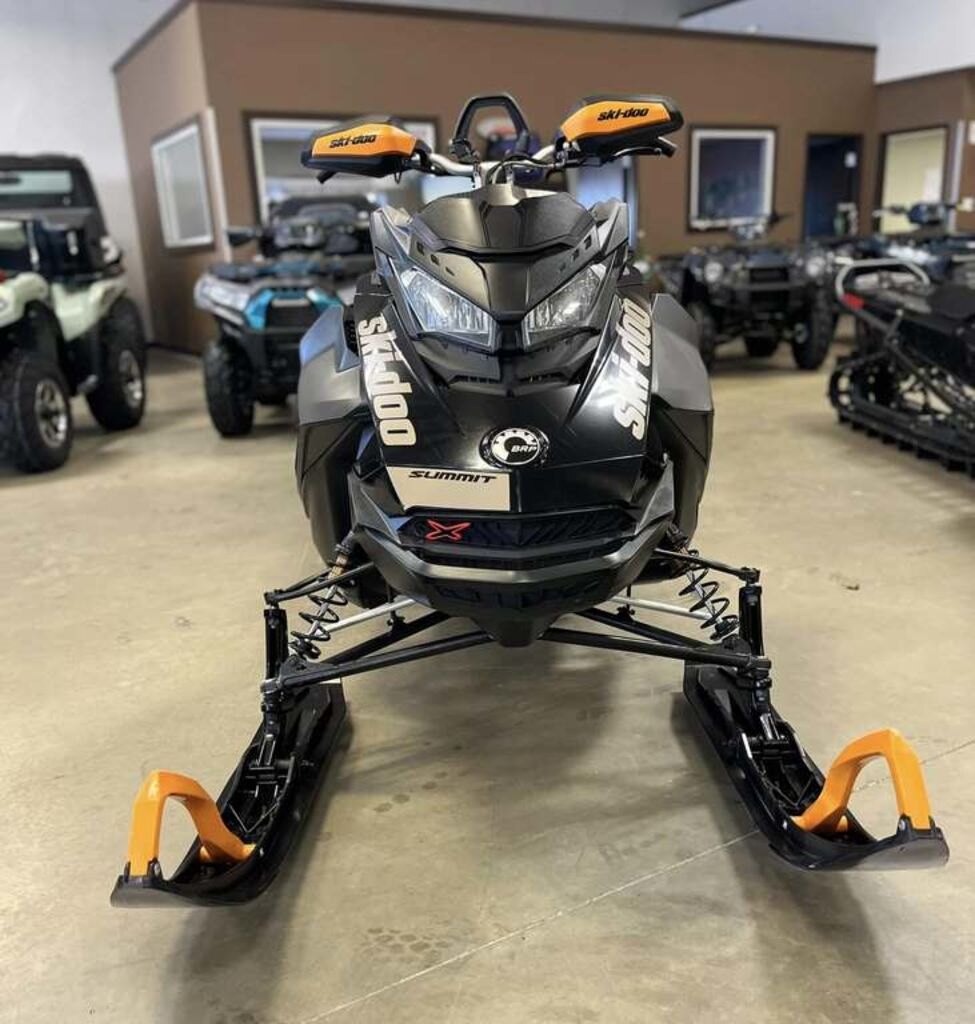 2020 Ski Doo Summit X 850 E TEC | Keeping It Cool | $73 BW