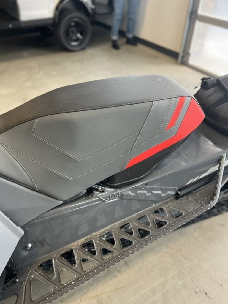 2022 Arctic Cat Arctic Cat Riot 8000 | The True 50/50 Crossover | $131 BW