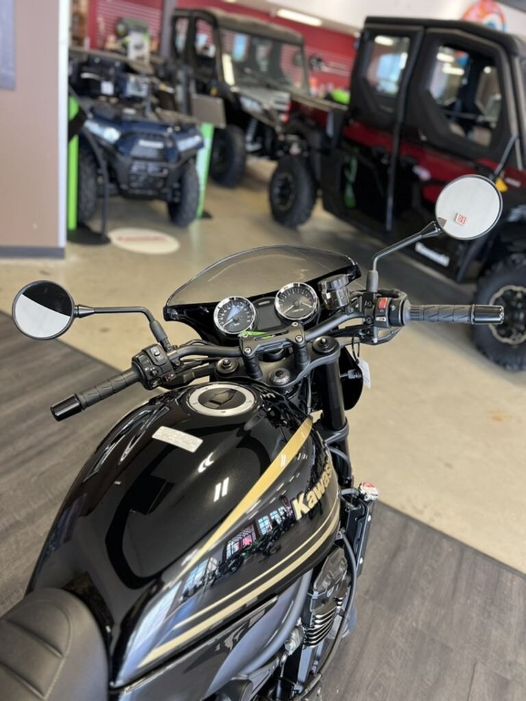 2024 Kawasaki Z900RS Cafe | Power & Performance