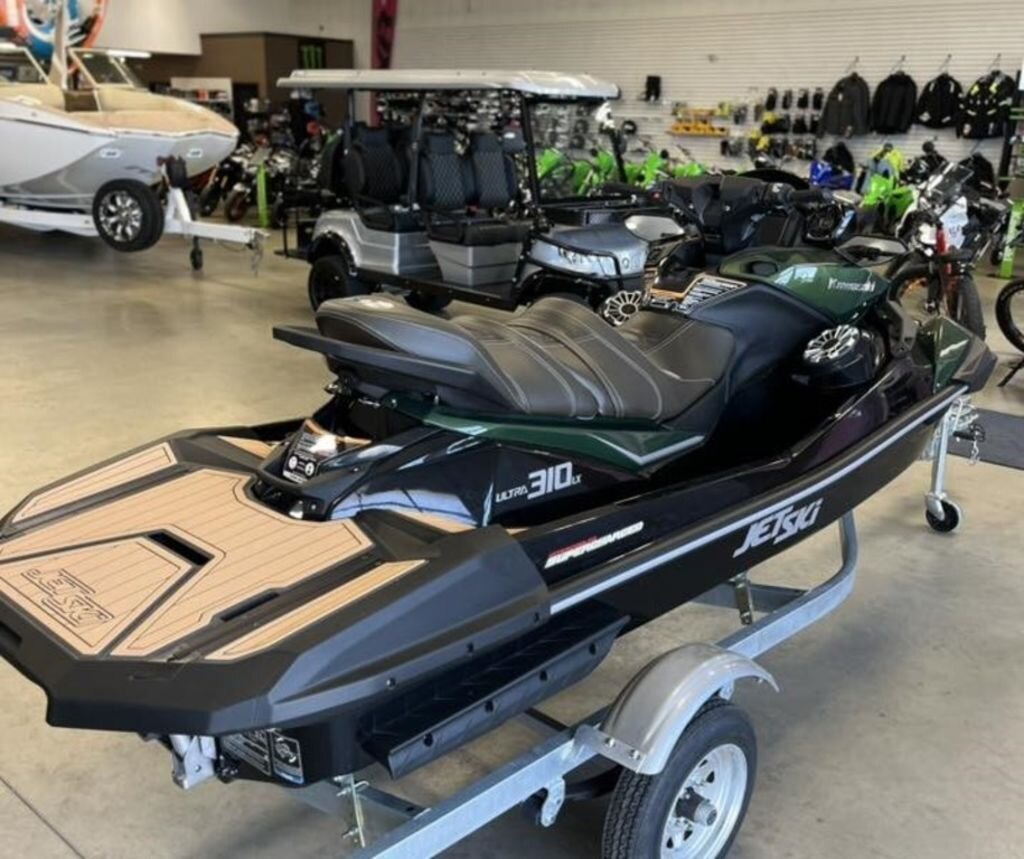 2024 Kawasaki Ultra 310LX | Experience The Exhilaration | $192 BW