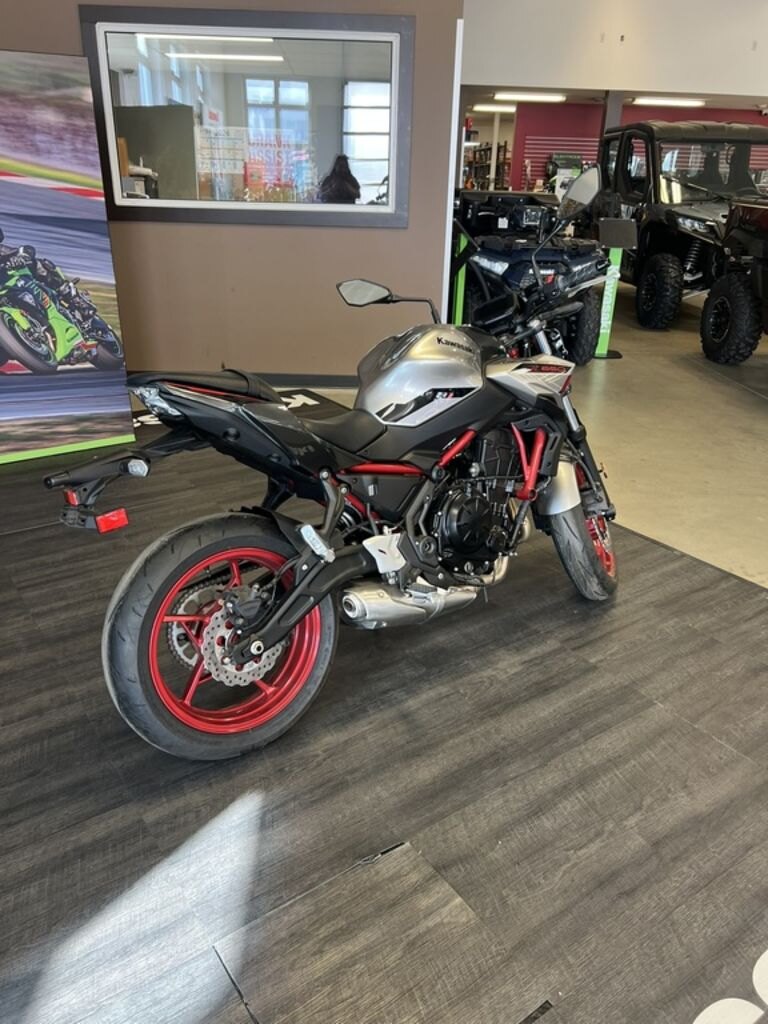 2023 Kawasaki Z650 | Stimulate Your Senses | $123 BW