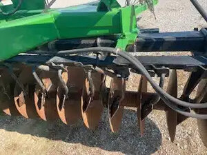 John Deere 630