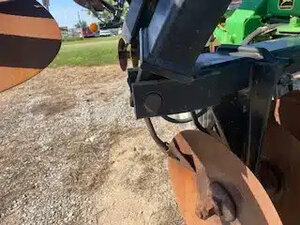 John Deere 630