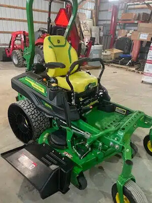 2023 John Deere Z950